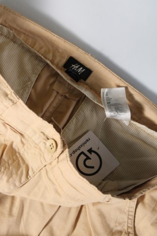 Pantaloni de bărbați H&M, Mărime M, Culoare Bej, Preț 30,52 Lei