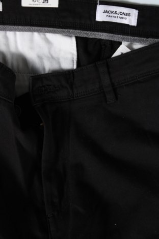 Pánské kalhoty  Jack & Jones, Velikost L, Barva Černá, Cena  273,00 Kč