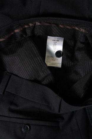 Мъжки панталон S.Oliver, Размер M, Цвят Черен, Цена 8,99 лв.