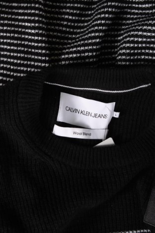 Мъжки пуловер Calvin Klein Jeans, Размер L, Цвят Многоцветен, Цена 123,00 лв.