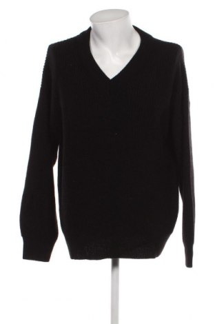 Мъжки пуловер Pull&Bear, Размер L, Цвят Черен, Цена 21,16 лв.
