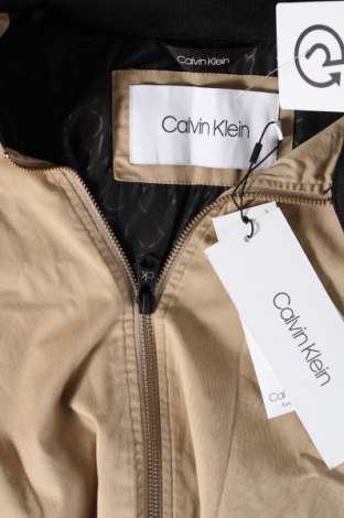 Мъжко яке Calvin Klein, Размер XL, Цвят Бежов, Цена 226,59 лв.