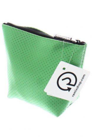 Kozmetická taška  DKNY, Farba Zelená, Cena  28,60 €
