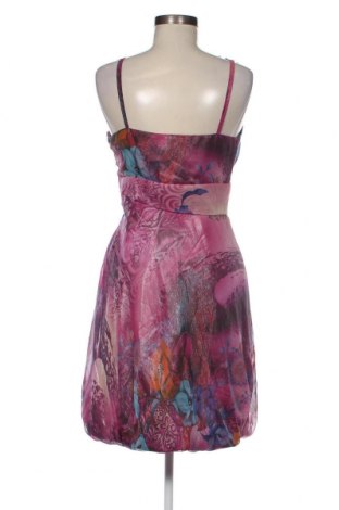 Rochie, Mărime M, Culoare Multicolor, Preț 148,00 Lei