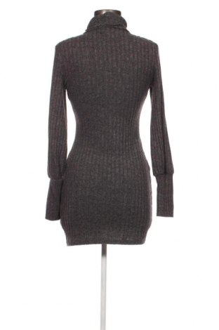 Kleid, Größe M, Farbe Grau, Preis 6,99 €