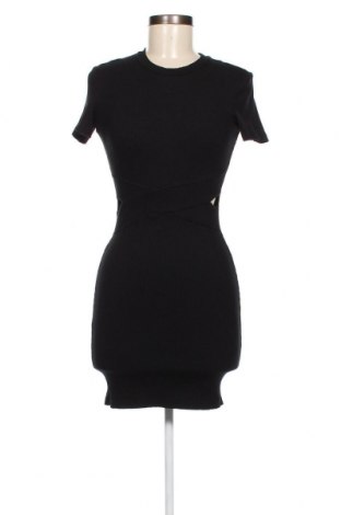 Kleid Bershka, Größe S, Farbe Schwarz, Preis 5,94 €