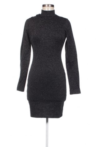 Šaty  Bershka, Veľkosť M, Farba Čierna, Cena  2,63 €
