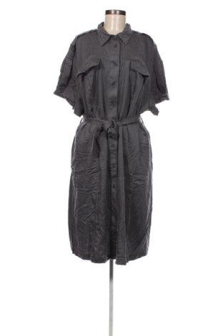 Kleid Calvin Klein, Größe 3XL, Farbe Grau, Preis € 158,66
