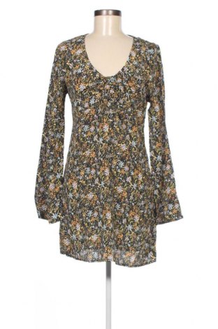 Kleid Cotton On, Größe M, Farbe Mehrfarbig, Preis 4,03 €