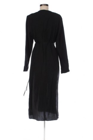 Φόρεμα Edited, Μέγεθος L, Χρώμα Μαύρο, Τιμή 13,15 €
