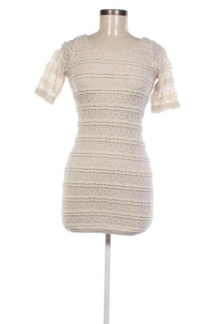Kleid Gina Tricot, Größe XS, Farbe Beige, Preis € 4,32
