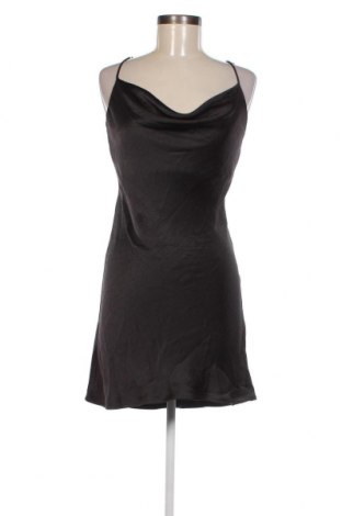 Φόρεμα Gina Tricot, Μέγεθος M, Χρώμα Μαύρο, Τιμή 12,53 €