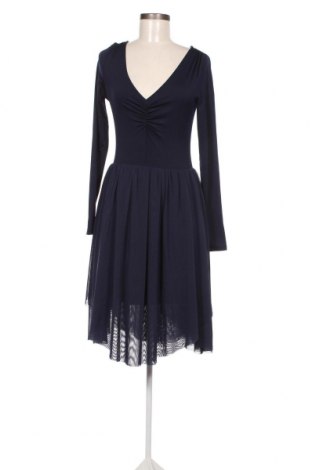 Kleid Guess, Größe M, Farbe Blau, Preis 20,81 €