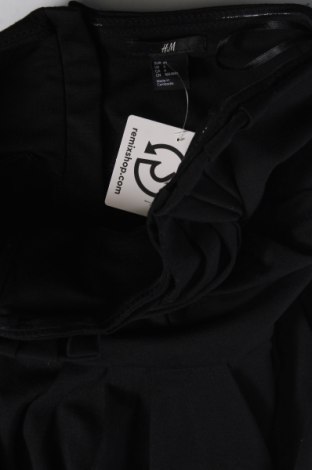 Рокля H&M, Размер S, Цвят Черен, Цена 9,80 лв.