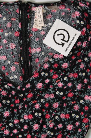 Šaty  H&M Divided, Veľkosť S, Farba Viacfarebná, Cena  14,83 €