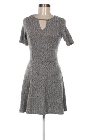 Kleid H&M Divided, Größe M, Farbe Grau, Preis 14,91 €