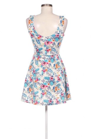 Šaty  H&M Divided, Velikost M, Barva Vícebarevné, Cena  165,00 Kč