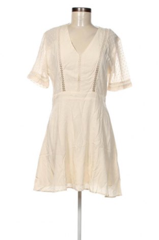 Φόρεμα Irl, Μέγεθος M, Χρώμα Εκρού, Τιμή 13,04 €