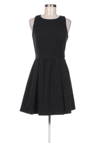 Šaty  Jack Wills, Veľkosť M, Farba Čierna, Cena  10,64 €