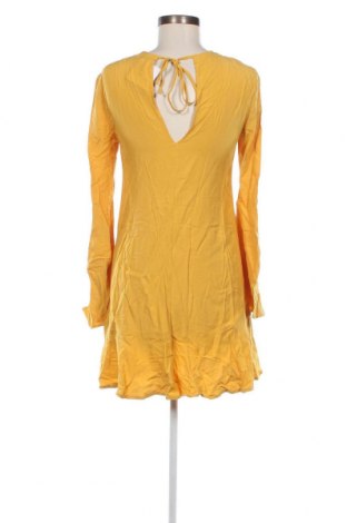 Kleid Justfab, Größe XS, Farbe Gelb, Preis 4,44 €