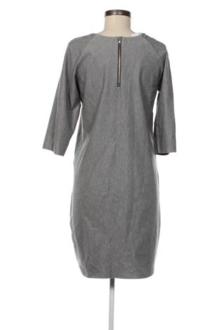 Šaty  Limited, Veľkosť M, Farba Sivá, Cena  3,57 €
