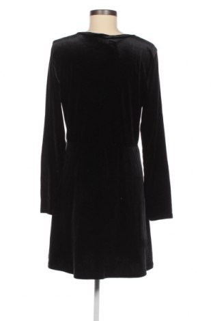 Šaty  Monki, Velikost M, Barva Černá, Cena  155,00 Kč