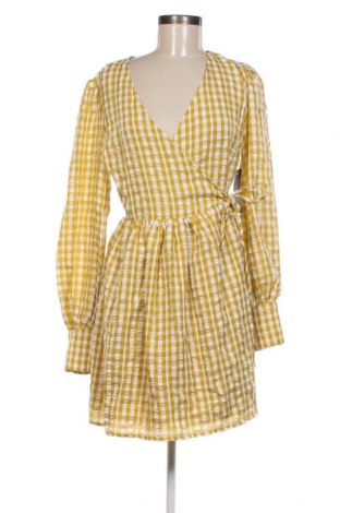 Kleid NA-KD, Größe S, Farbe Mehrfarbig, Preis 8,41 €