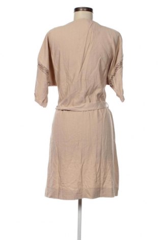 Kleid New Laviva, Größe L, Farbe Beige, Preis 52,58 €