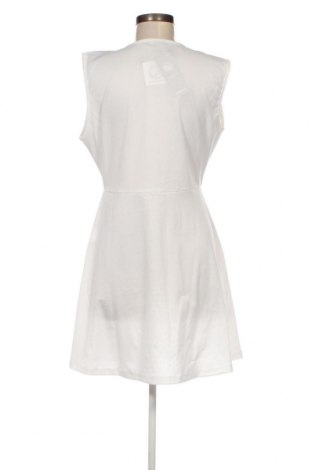 Kleid New Laviva, Größe L, Farbe Weiß, Preis 15,77 €