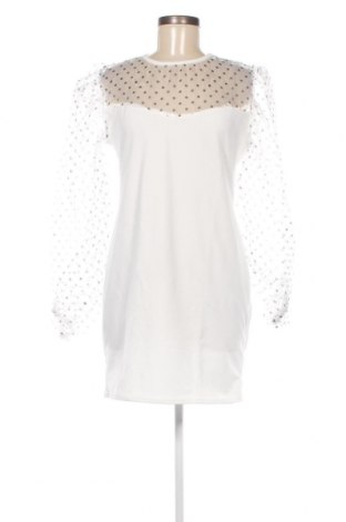Kleid Pretty Little Thing, Größe XL, Farbe Weiß, Preis € 4,74