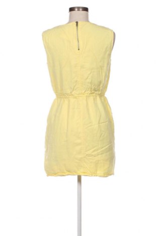 Šaty  Reserved, Velikost S, Barva Žlutá, Cena  424,00 Kč