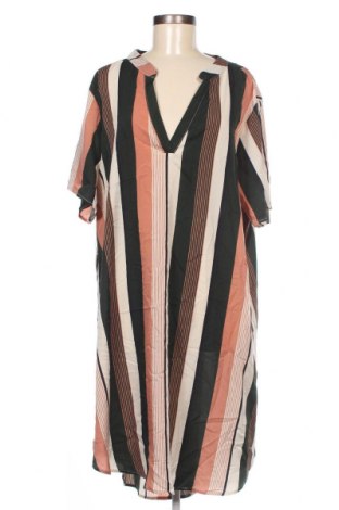 Šaty  SHEIN, Velikost 3XL, Barva Vícebarevné, Cena  411,00 Kč