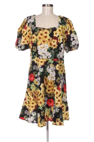 Kleid SHEIN, Größe 4XL, Farbe Mehrfarbig, Preis € 12,31
