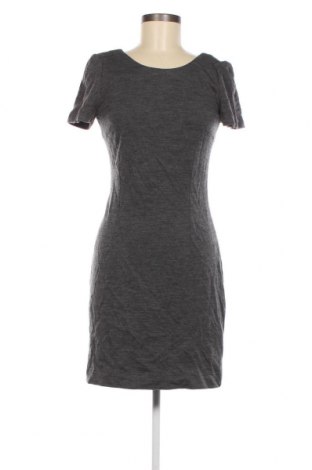 Kleid Set, Größe M, Farbe Grau, Preis 4,73 €