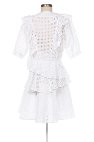 Kleid Silvian Heach, Größe L, Farbe Weiß, Preis 43,30 €