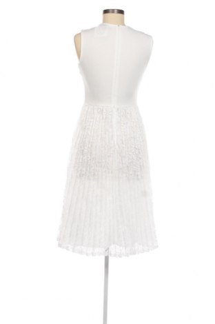 Рокля Skirt & Stiletto, Размер S, Цвят Бял, Цена 102,00 лв.