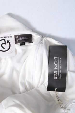 Φόρεμα Star Night, Μέγεθος XL, Χρώμα Λευκό, Τιμή 20,34 €