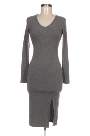 Kleid Terranova, Größe S, Farbe Grau, Preis 4,45 €