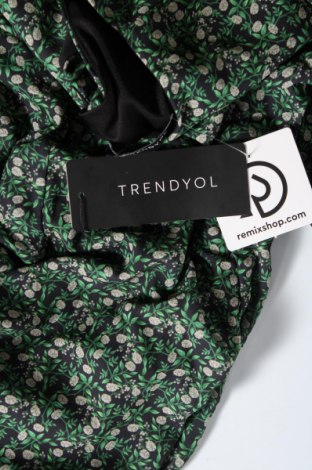 Kleid Trendyol, Größe S, Farbe Mehrfarbig, Preis 52,58 €