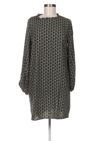 Kleid Trendyol, Größe L, Farbe Mehrfarbig, Preis 7,89 €