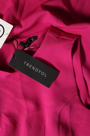Šaty  Trendyol, Velikost XS, Barva Růžová, Cena  1 478,00 Kč