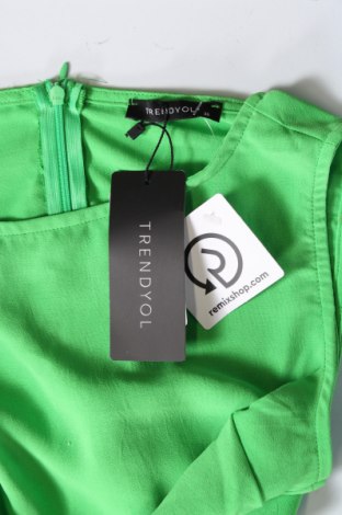Šaty  Trendyol, Velikost M, Barva Zelená, Cena  565,00 Kč