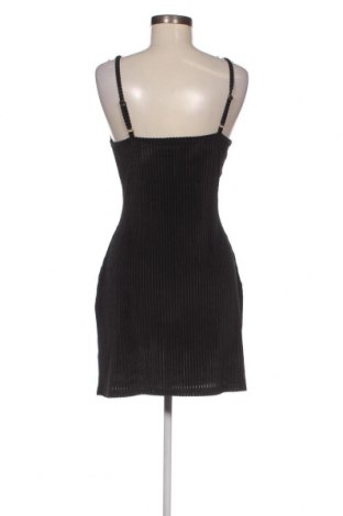 Kleid Undiz, Größe M, Farbe Schwarz, Preis 13,15 €