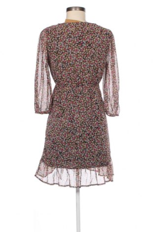 Šaty  Vero Moda, Velikost XS, Barva Vícebarevné, Cena  172,00 Kč