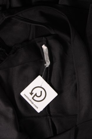 Φόρεμα Zara Trafaluc, Μέγεθος S, Χρώμα Μαύρο, Τιμή 3,86 €