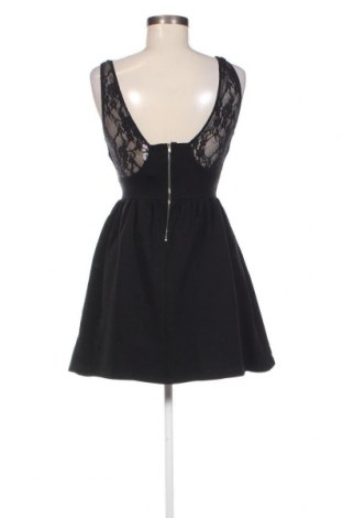 Šaty  Zara Trafaluc, Velikost M, Barva Černá, Cena  94,00 Kč