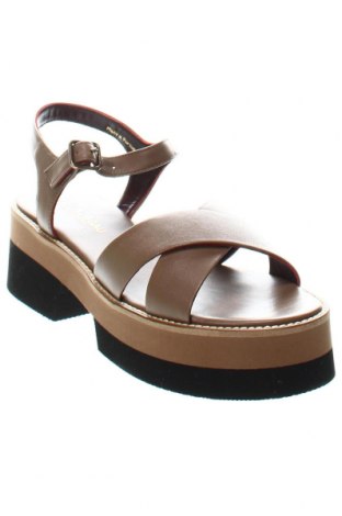 Sandale Avril Gau, Mărime 38, Culoare Maro, Preț 1.209,38 Lei