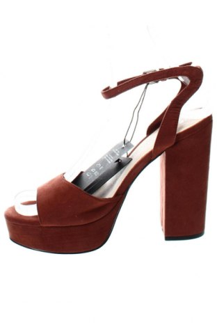 Sandalen Vero Moda, Größe 40, Farbe Braun, Preis 27,28 €