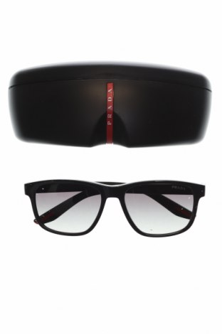 Слънчеви очила Prada, Цвят Черен, Цена 223,82 лв.