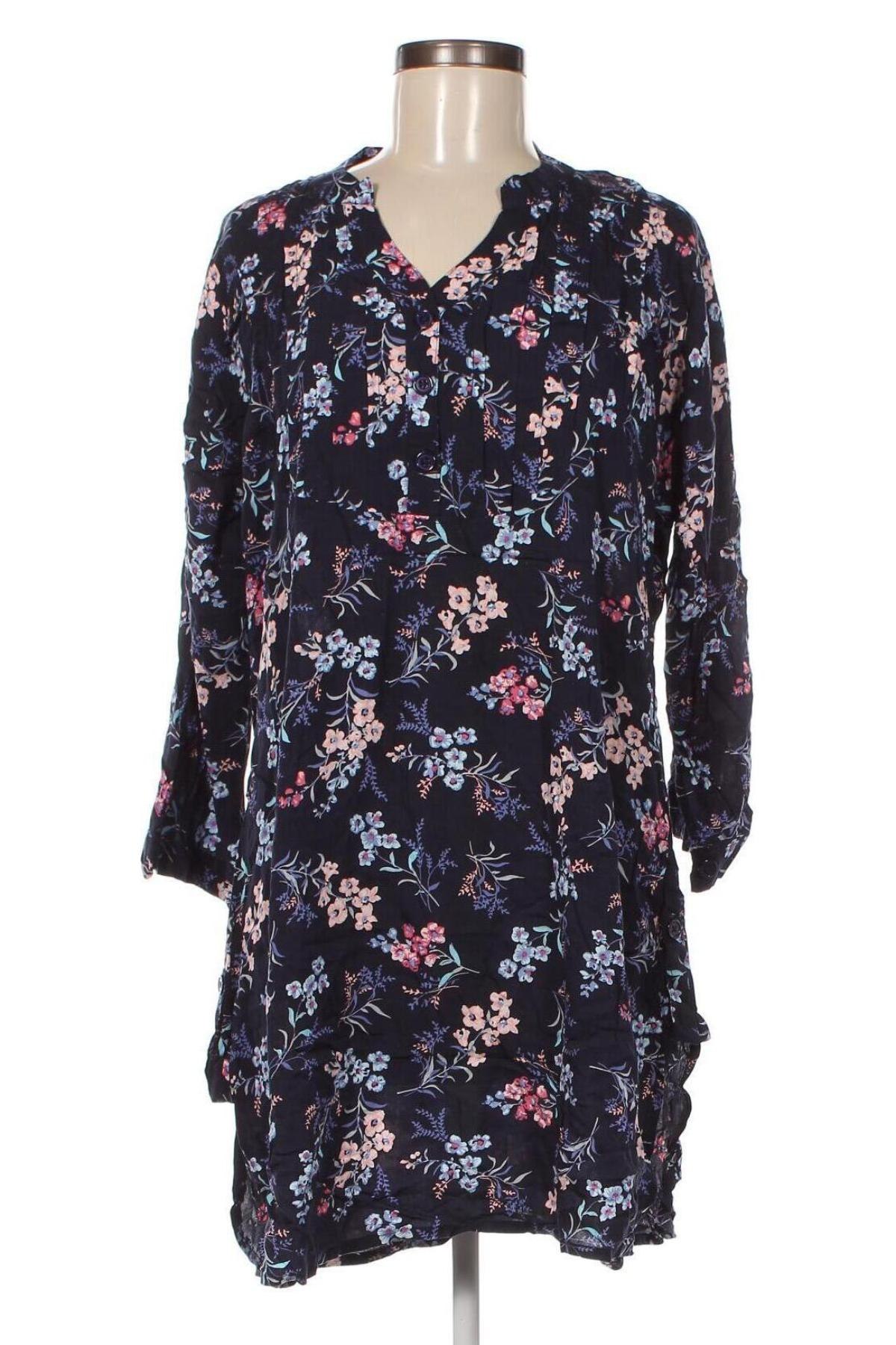 Дамска блуза, Размер 5XL, Цвят Многоцветен, Цена 19,00 лв.